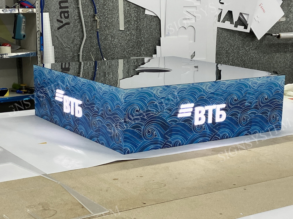 универсальный подиум из пластика